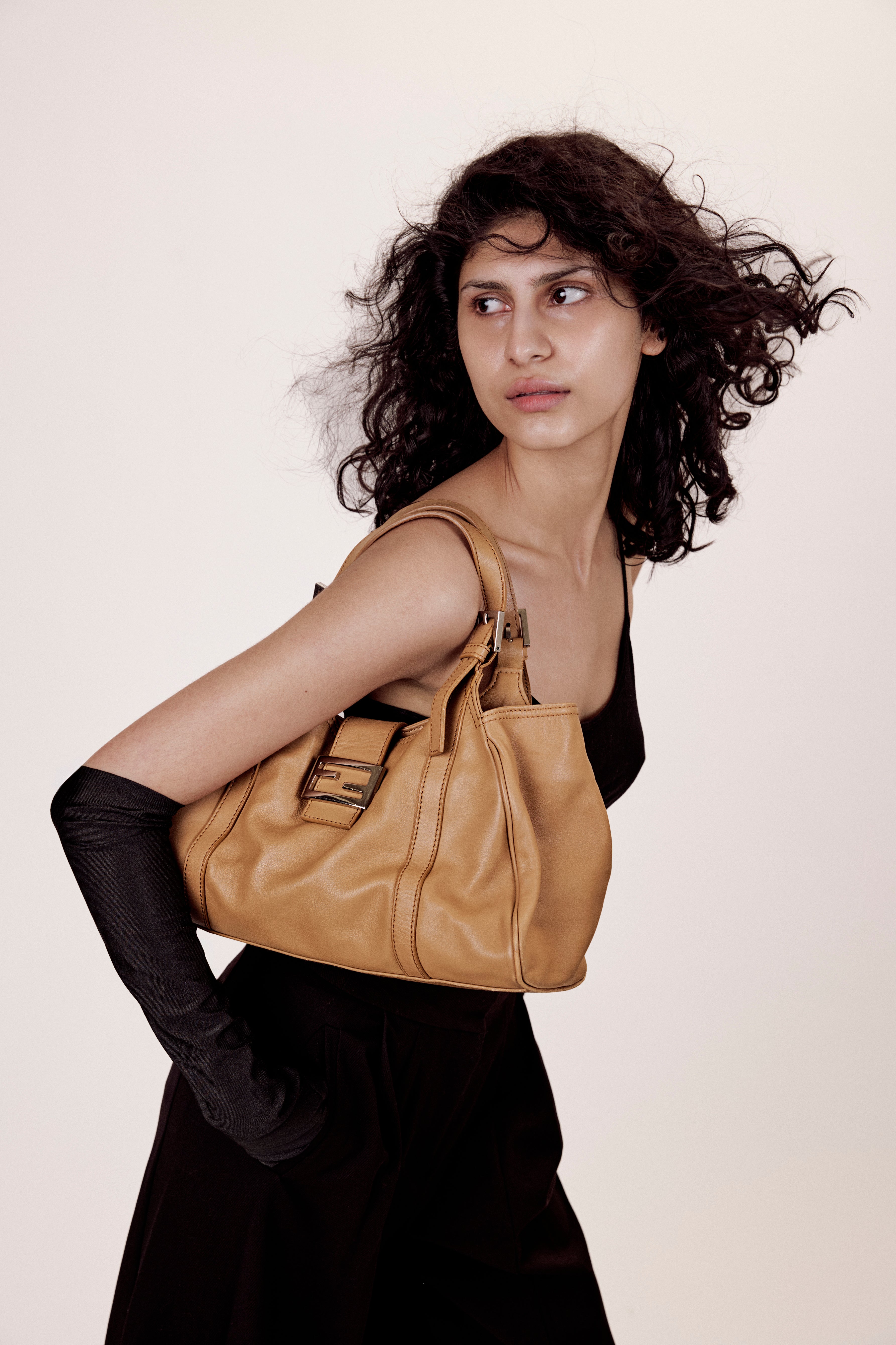 FENDI BEIGE LEATHER PICCOLA BAG